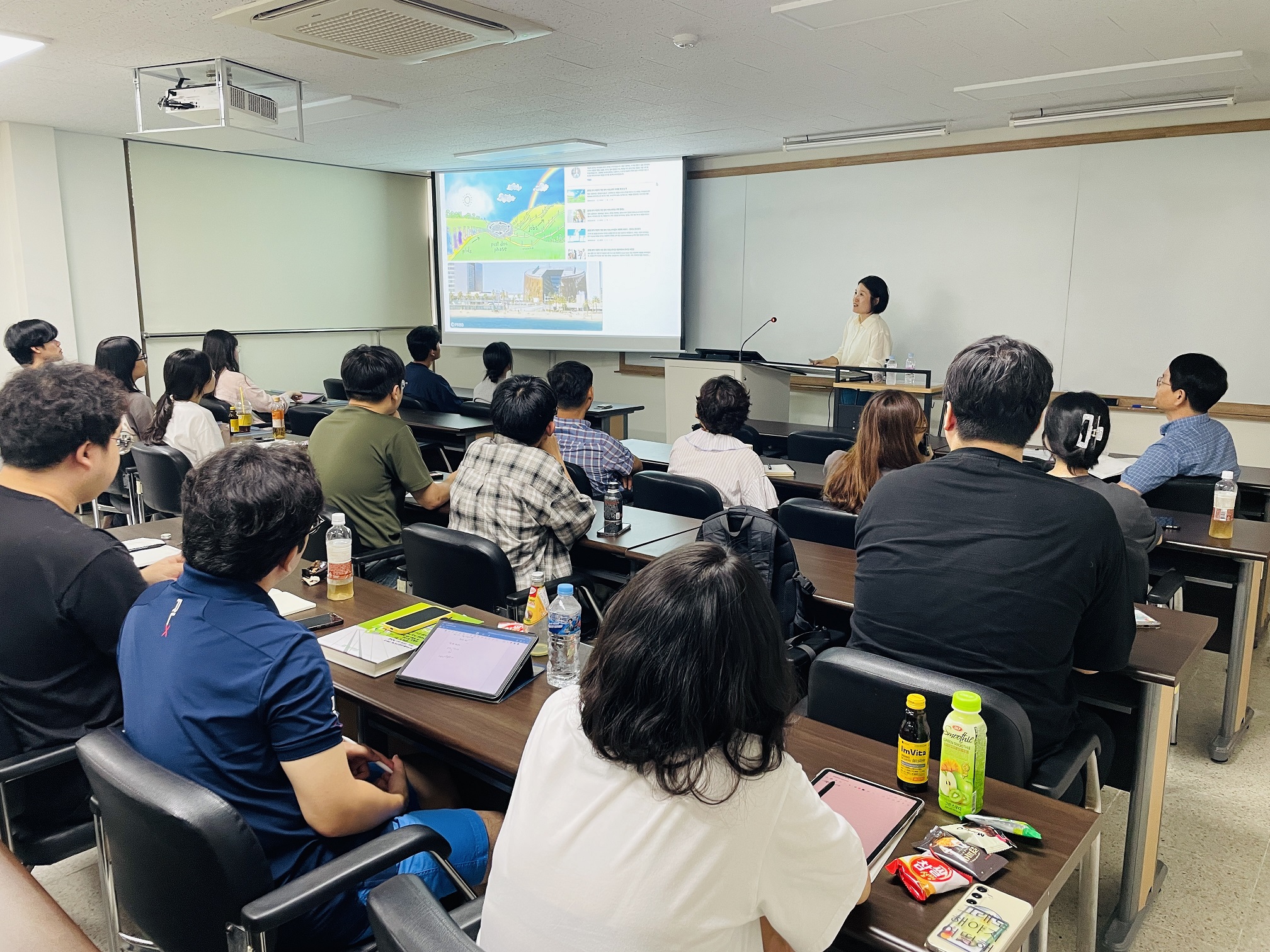 G-LAMP 사업단 지속가능생태환경연구소 <전문가 초청 세미나> - Mapping Cancer’s Hidden Logic: Fitness Landscapes and Predictive Genomics 대표이미지