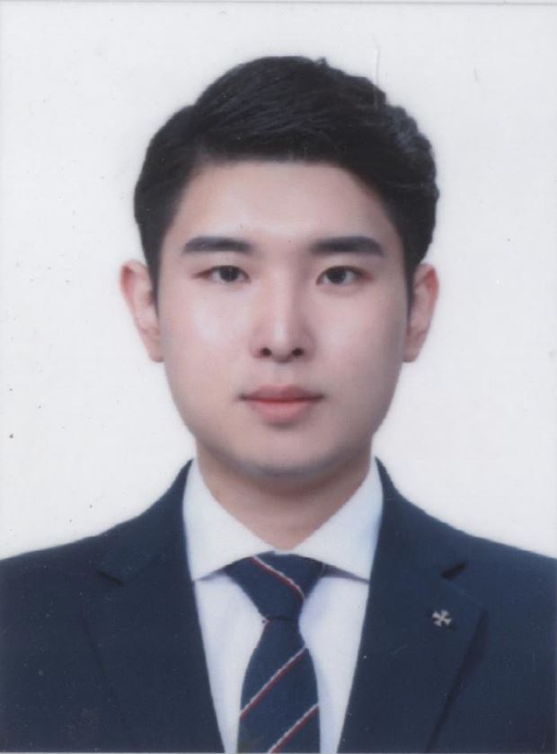이수한 사진